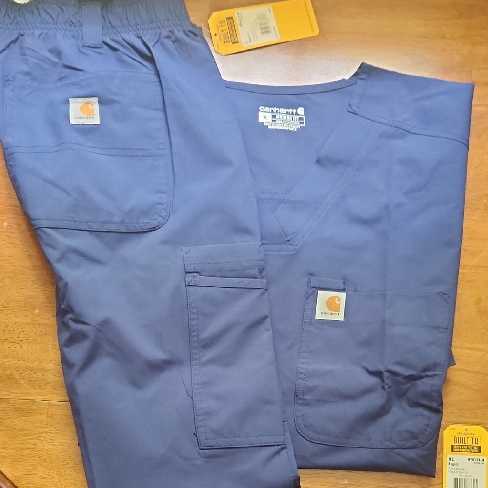 NWT Carhartt Scrubs Dark Blue Medical Uniform Set FREE SHIPPING!